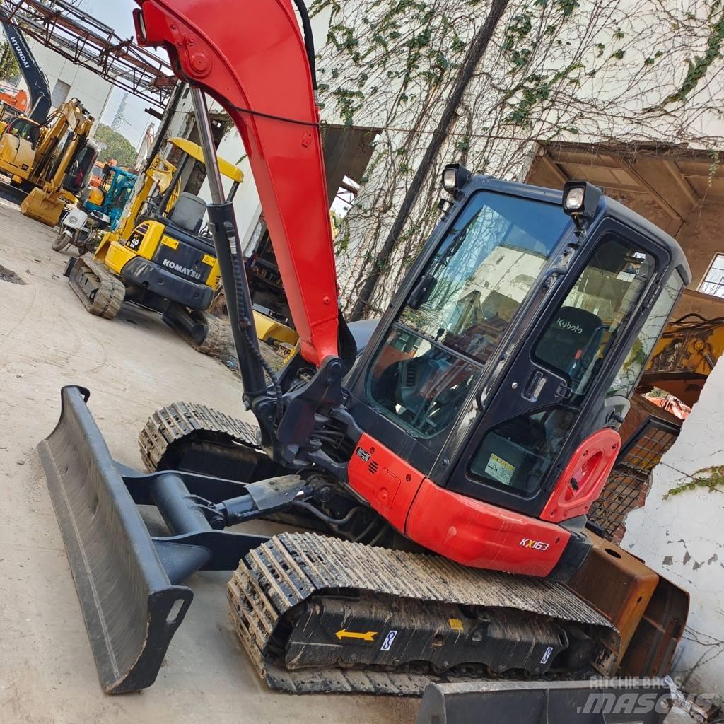 Kubota KX 163 小型挖土機/掘鑿機<7t(小型挖掘機)