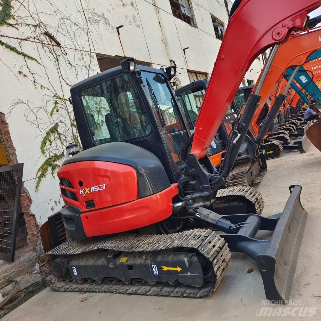 Kubota KX 163 小型挖土機/掘鑿機<7t(小型挖掘機)