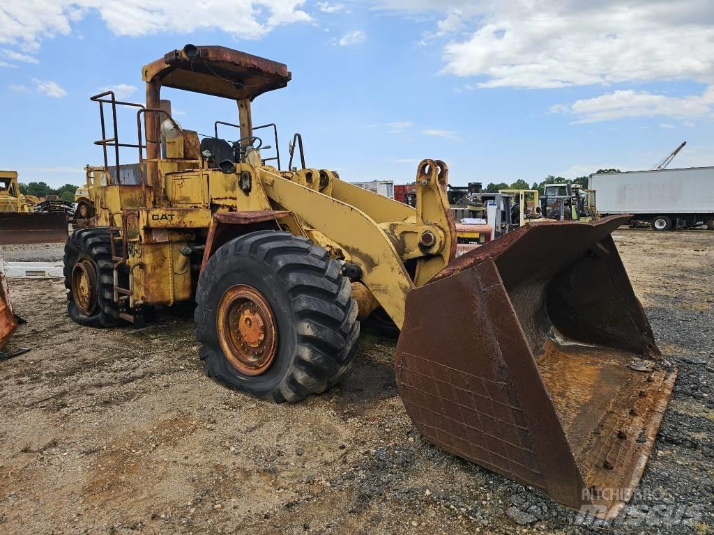 CAT 966 D 輪胎式裝載機