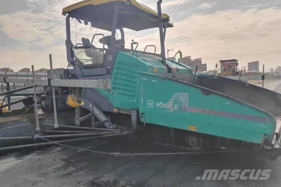 Vögele 2100-3 瀝青攤舖機/鋪路機