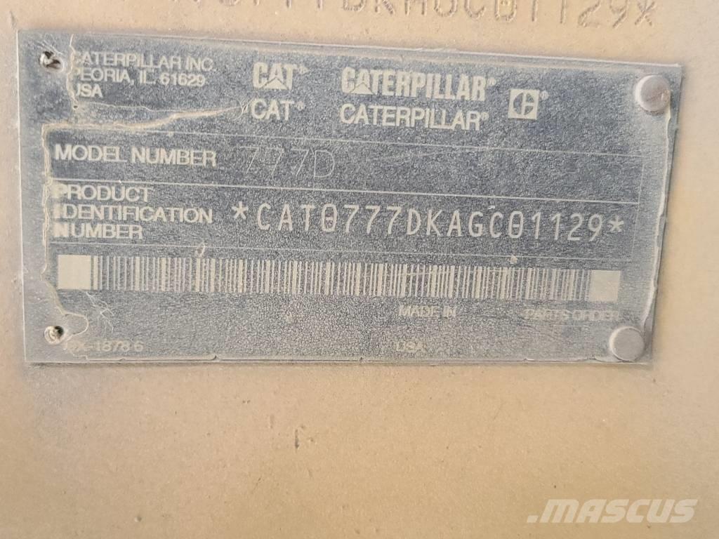CAT 777 D 鉸接式起吊車