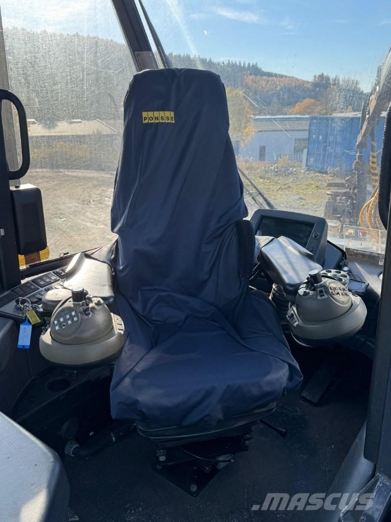 Ponsse Ergo 6W 收穫機