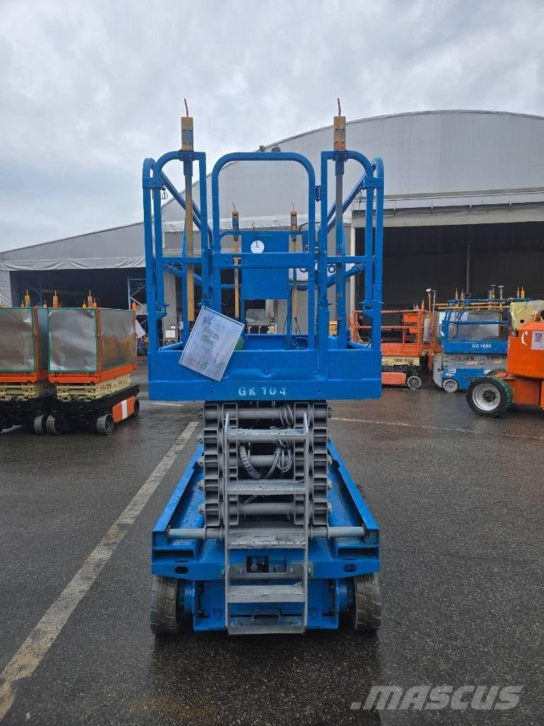 Genie GS 4047 剪式升降機