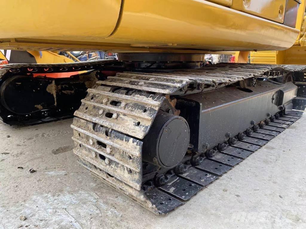 CAT 305.5 E 小型挖土機/掘鑿機<7t(小型挖掘機)