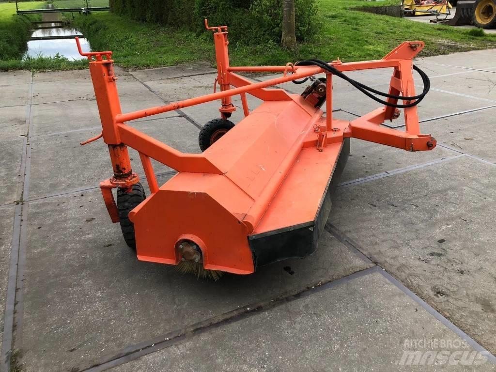 Holaras H-220-V 掃倉機