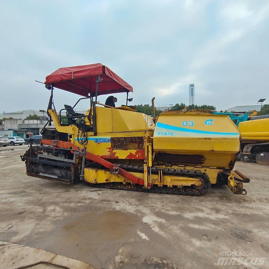 Dynapac F 141 C 瀝青攤舖機/鋪路機