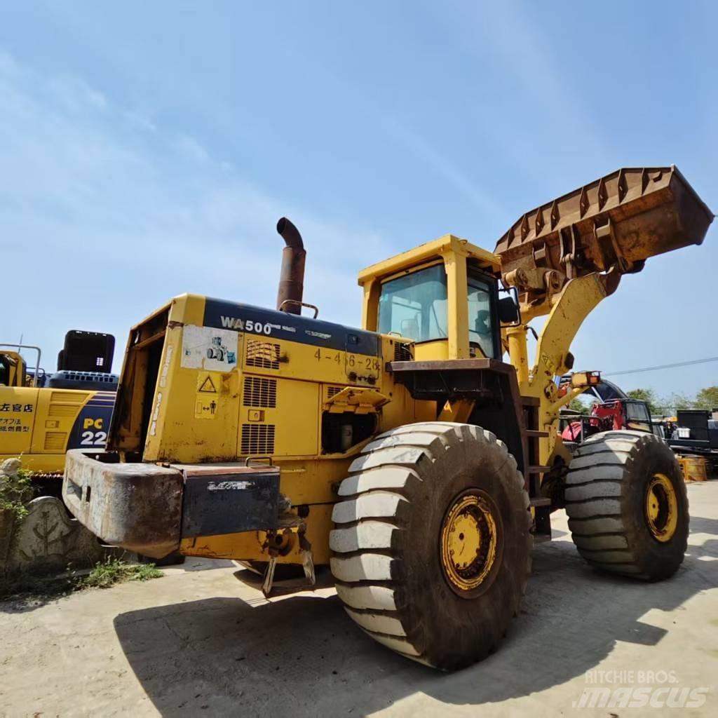 Komatsu WA 500 輪胎式裝載機