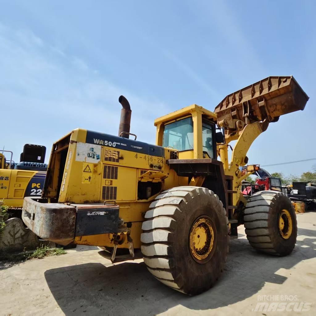 Komatsu WA 500 輪胎式裝載機