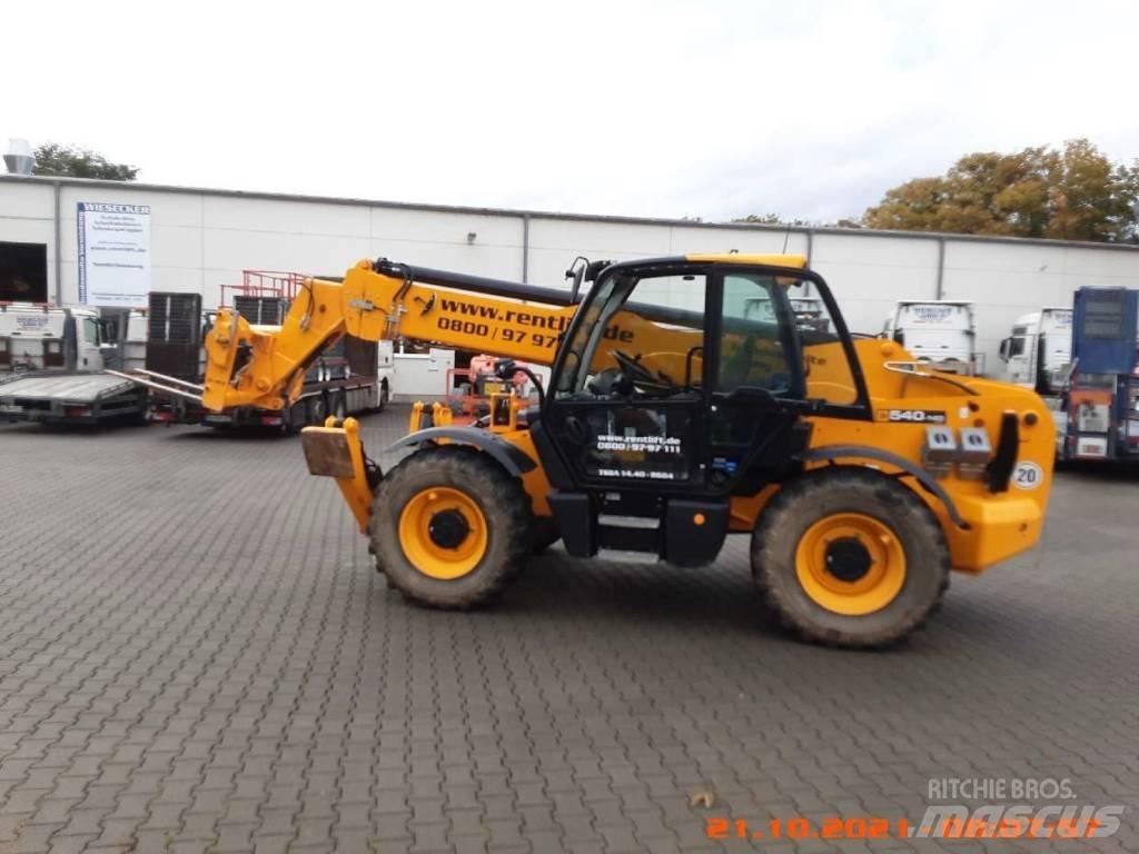 JCB 540-140 伸縮臂操作車