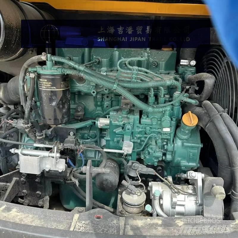 Volvo EC 60 小型挖土機/掘鑿機<7t(小型挖掘機)