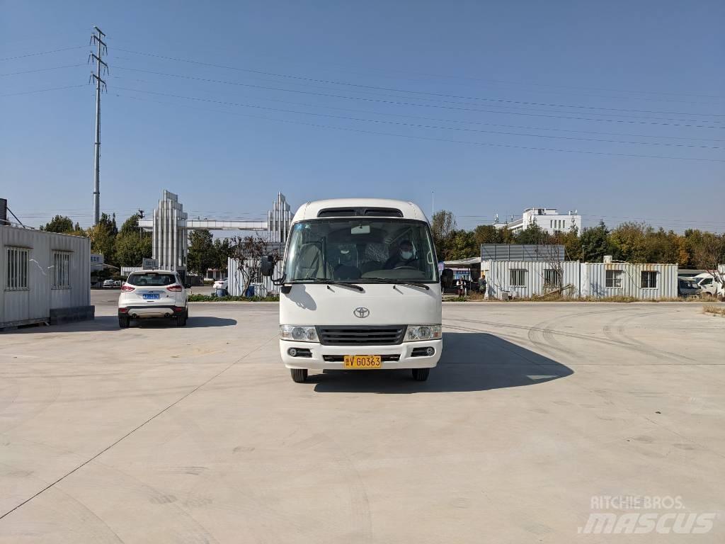 Toyota Coaster Bus 迷你巴士
