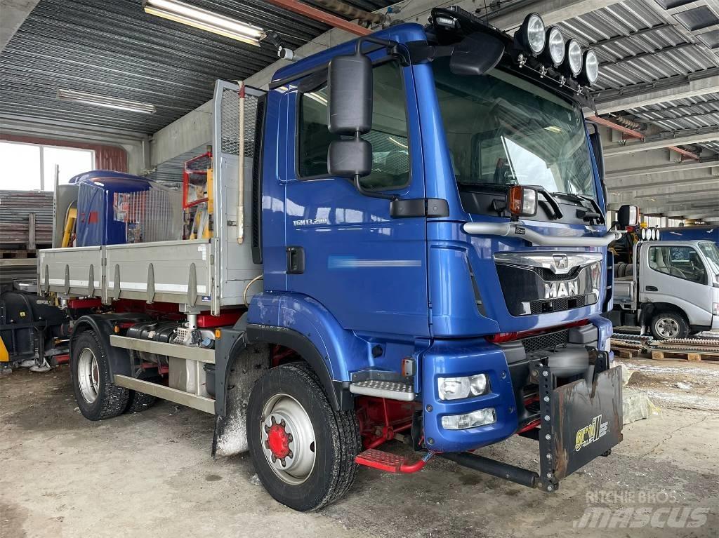 MAN TGM 13.290 4x4 傾卸式卡車