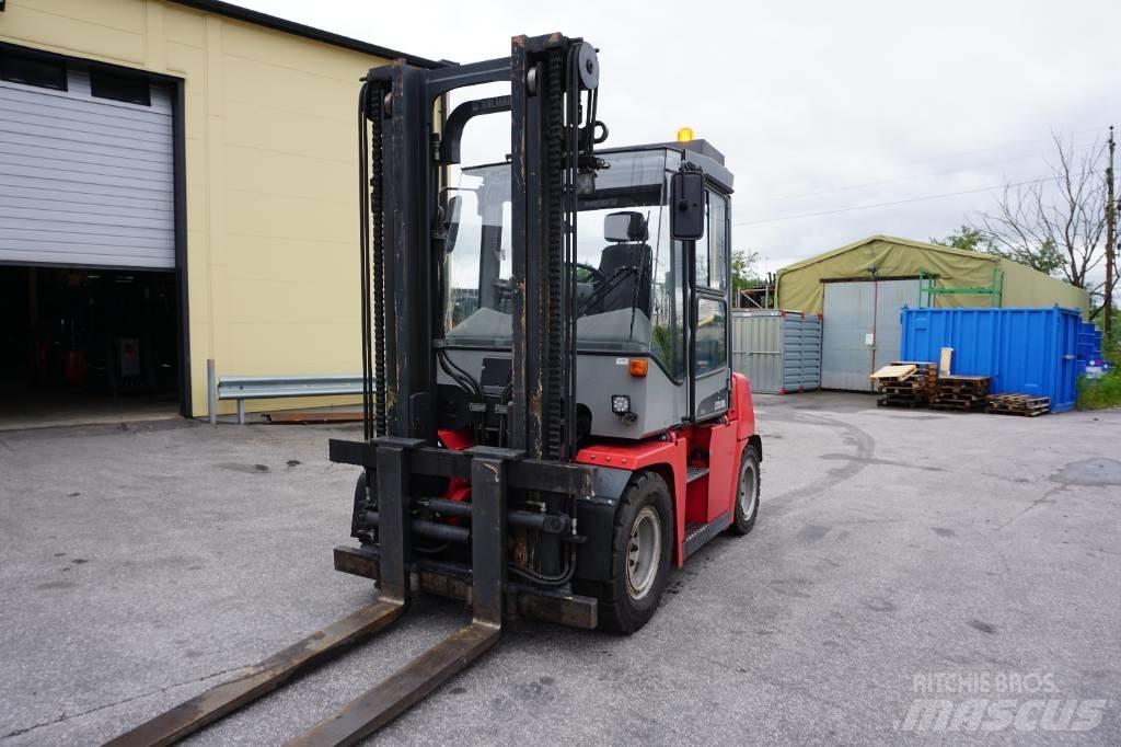 Kalmar DCF55-6H 柴油卡車