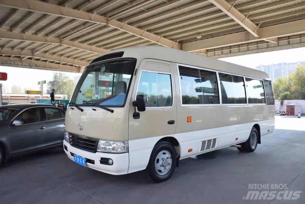 Toyota Coaster 公路客運汽車