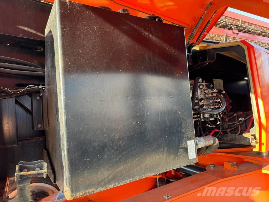 JLG 1850 SJ 伸縮臂高空作業車