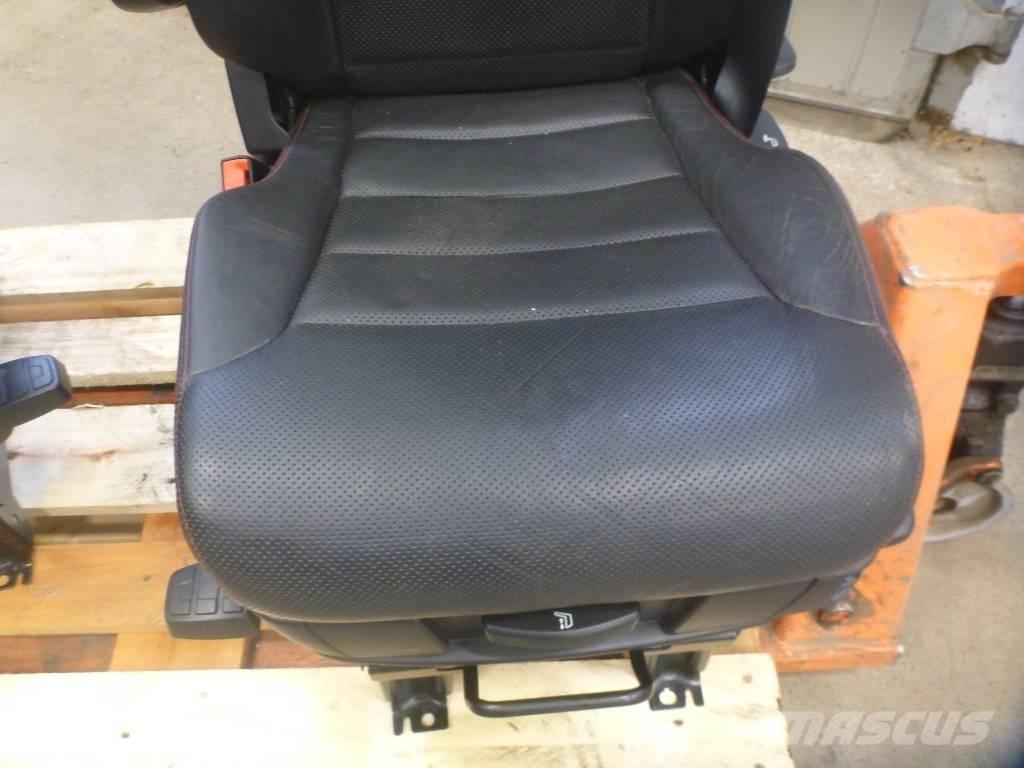 Scania R 650 駕駛室與內部