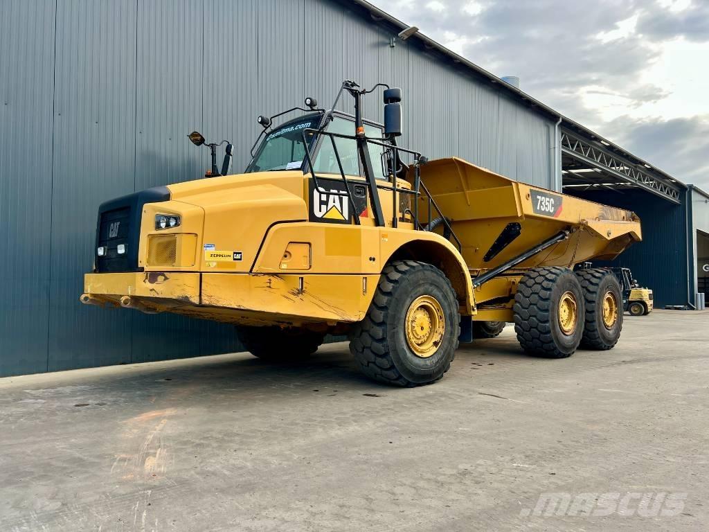 CAT 735C 鉸接式起吊車