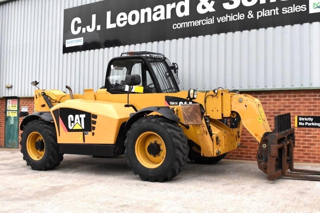 CAT TH 414 伸縮臂操作車