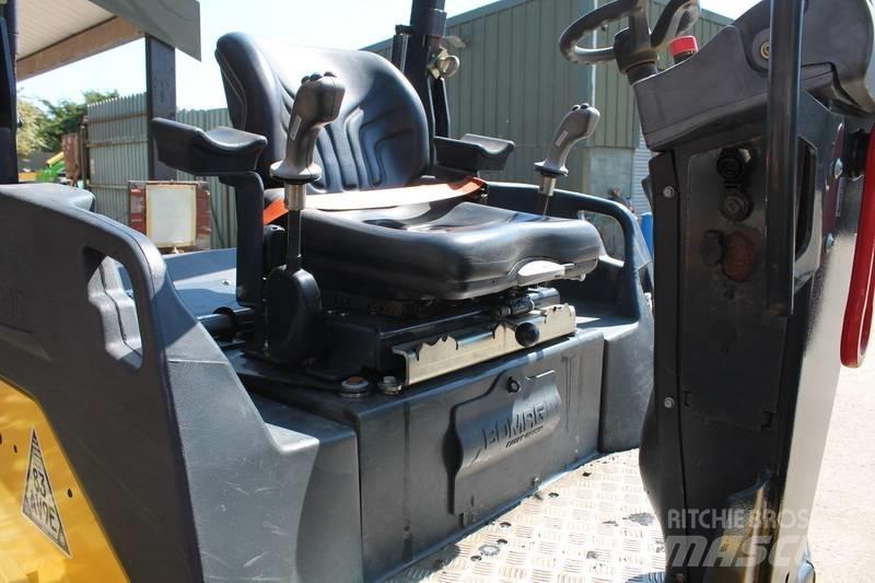 Bomag BW 135 AD-5 雙輪滾壓機