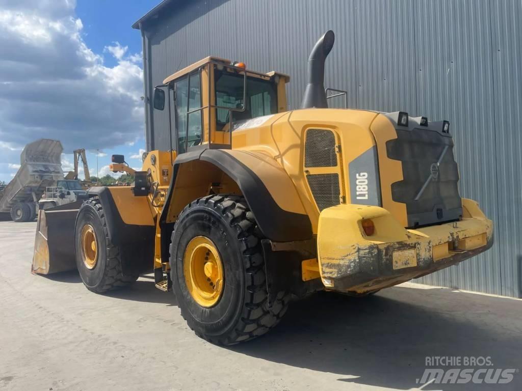 Volvo L180G 輪胎式裝載機