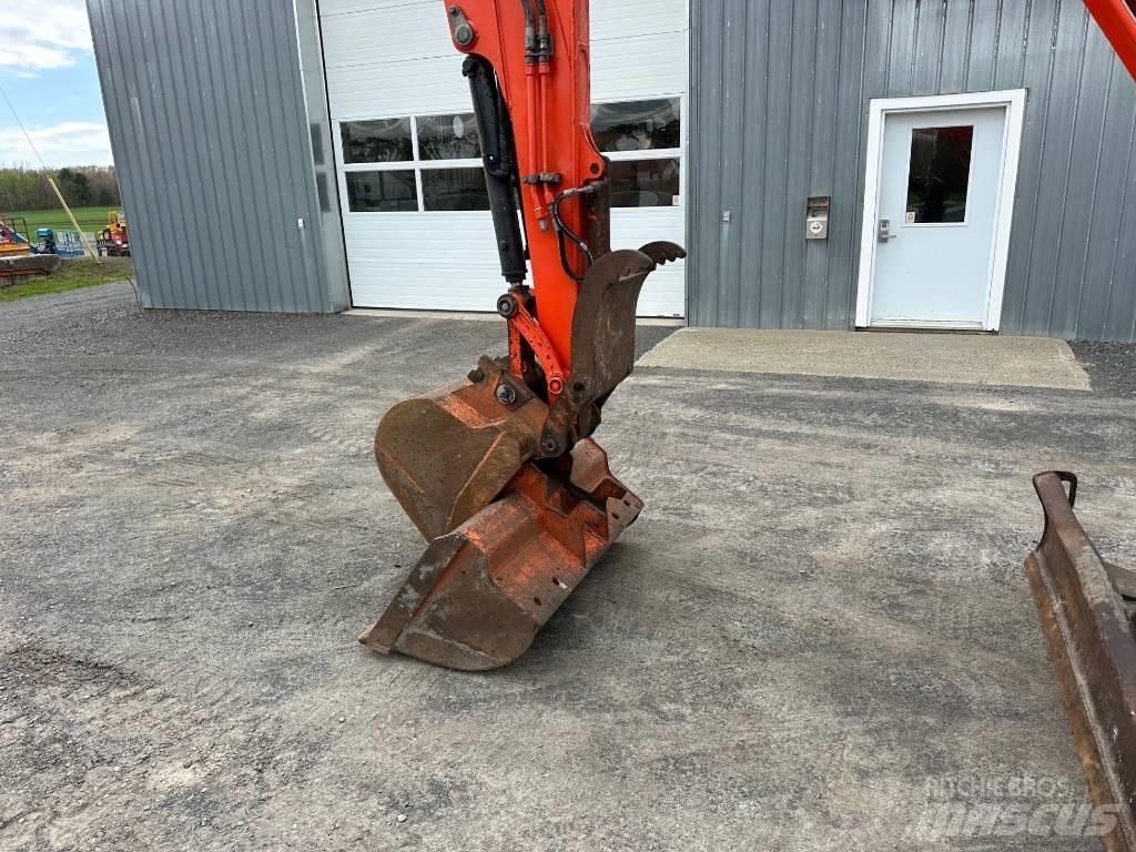 Kubota KX 057-4 小型挖土機/掘鑿機<7t(小型挖掘機)
