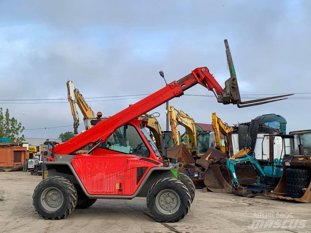 Merlo P34.7 LOX 農業用伸縮臂裝載機