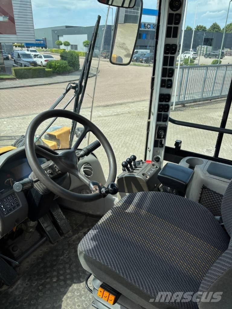 Volvo L 70 F 輪胎式裝載機