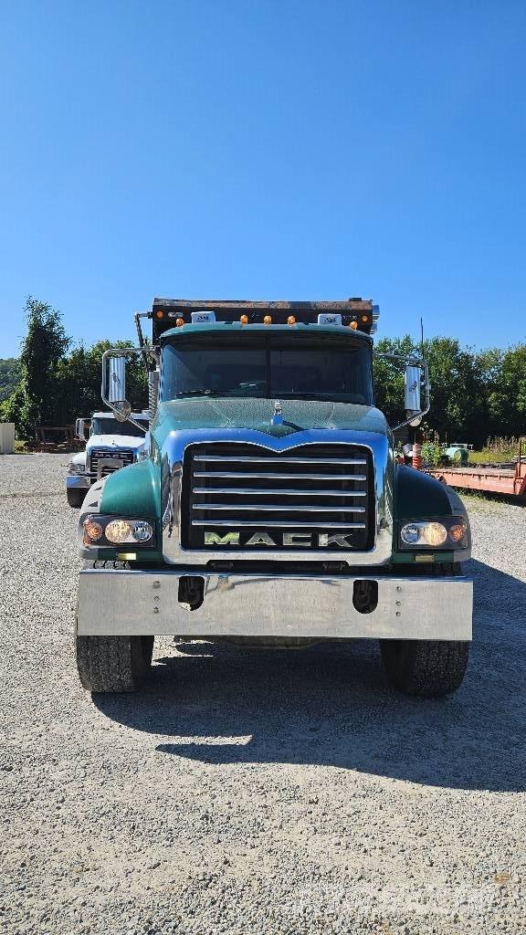 Mack CTP613 傾卸式卡車