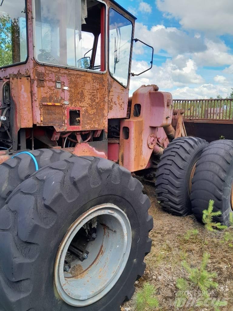 Valmet 1200 輪胎式裝載機