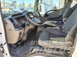 Nissan CABSTAR NT400 卡車裝載高空作業車