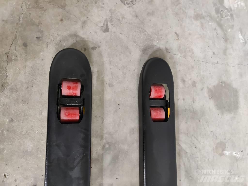 Silverstone AC20S 手拉式油壓拖板車
