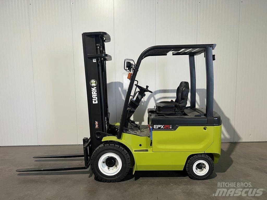 Clark EPX25i 電動堆高機