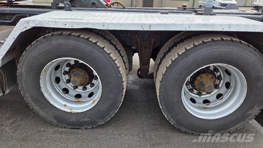 Scania R520 6X4 吊鉤式起重車
