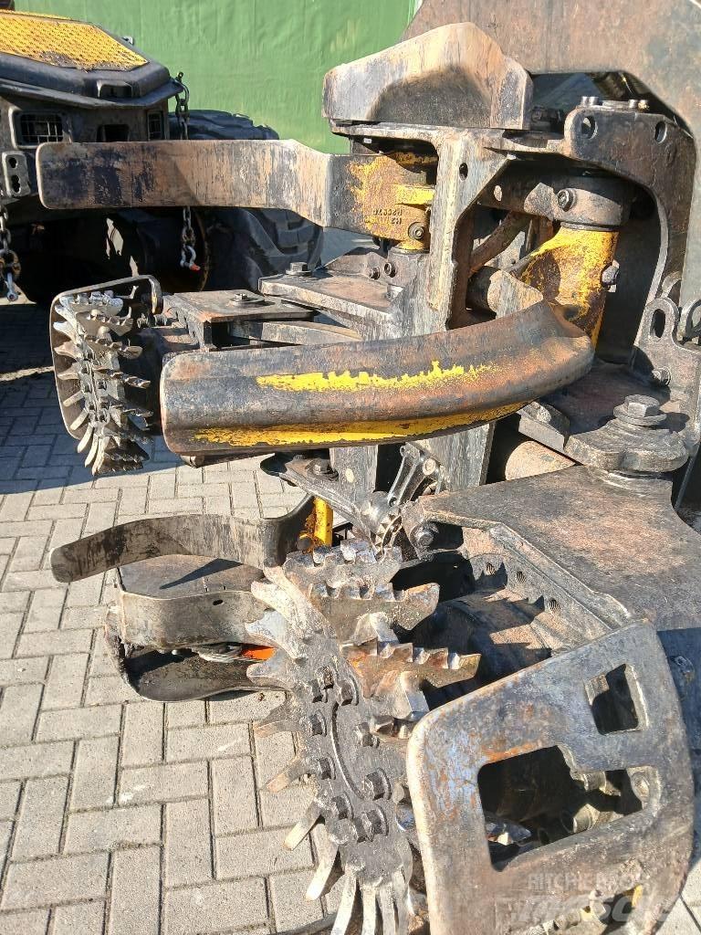 Ponsse Ergo 8W 收穫機