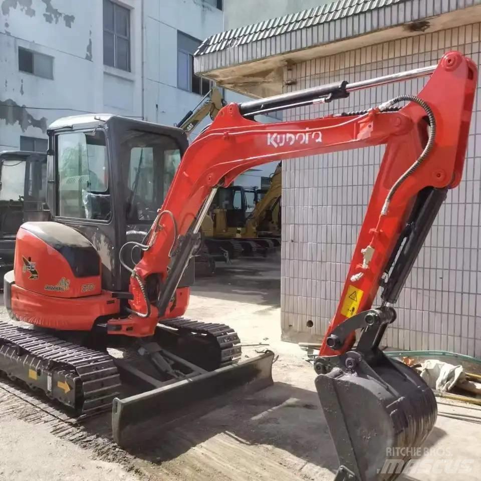 Kubota U 35 小型挖土機/掘鑿機<7t(小型挖掘機)