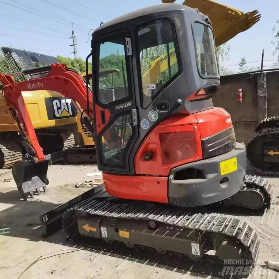 Kubota U 35 小型挖土機/掘鑿機<7t(小型挖掘機)