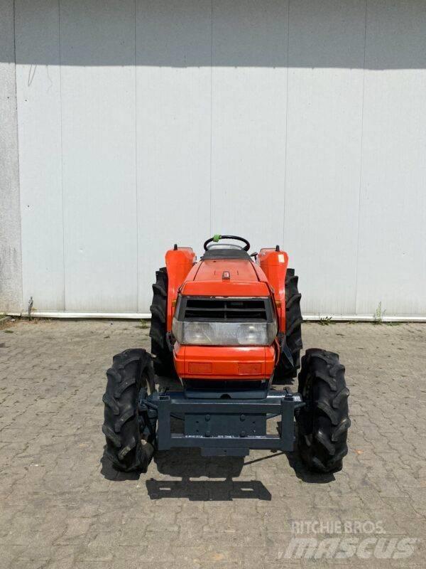 Kubota GL29 小型曳引機