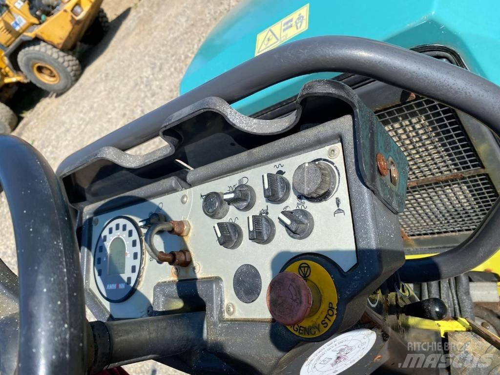 Ammann ARX 45 雙輪滾壓機