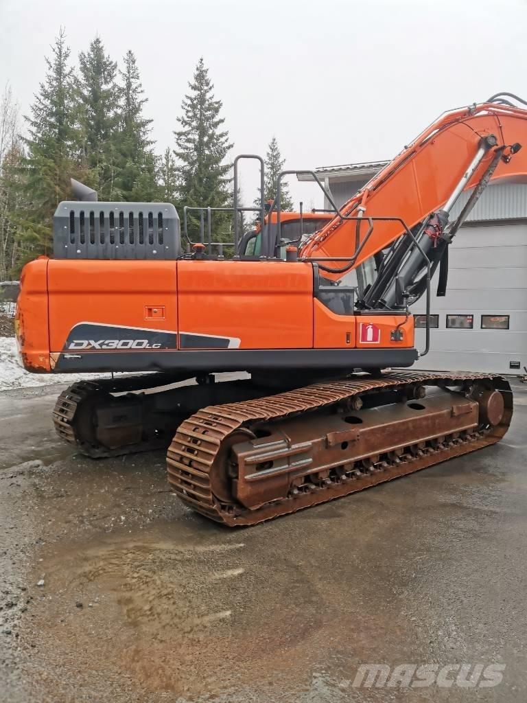 Doosan DX 300 LC-5 履帶式 挖土機/掘鑿機/挖掘機