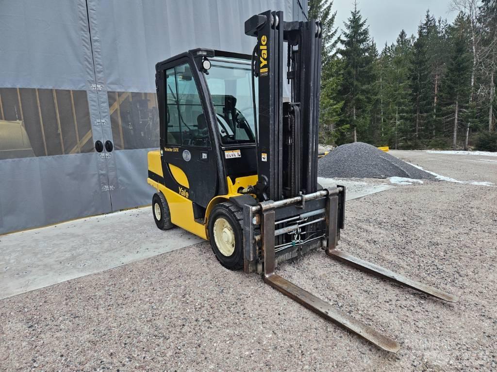 Yale GDP 35 VX 柴油卡車