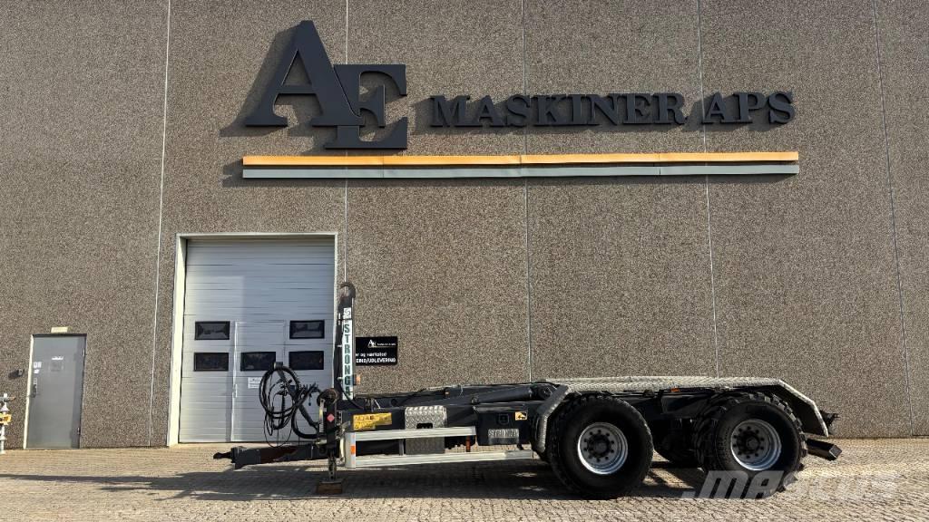 Stronga HL210ST 吊鉤式拖車