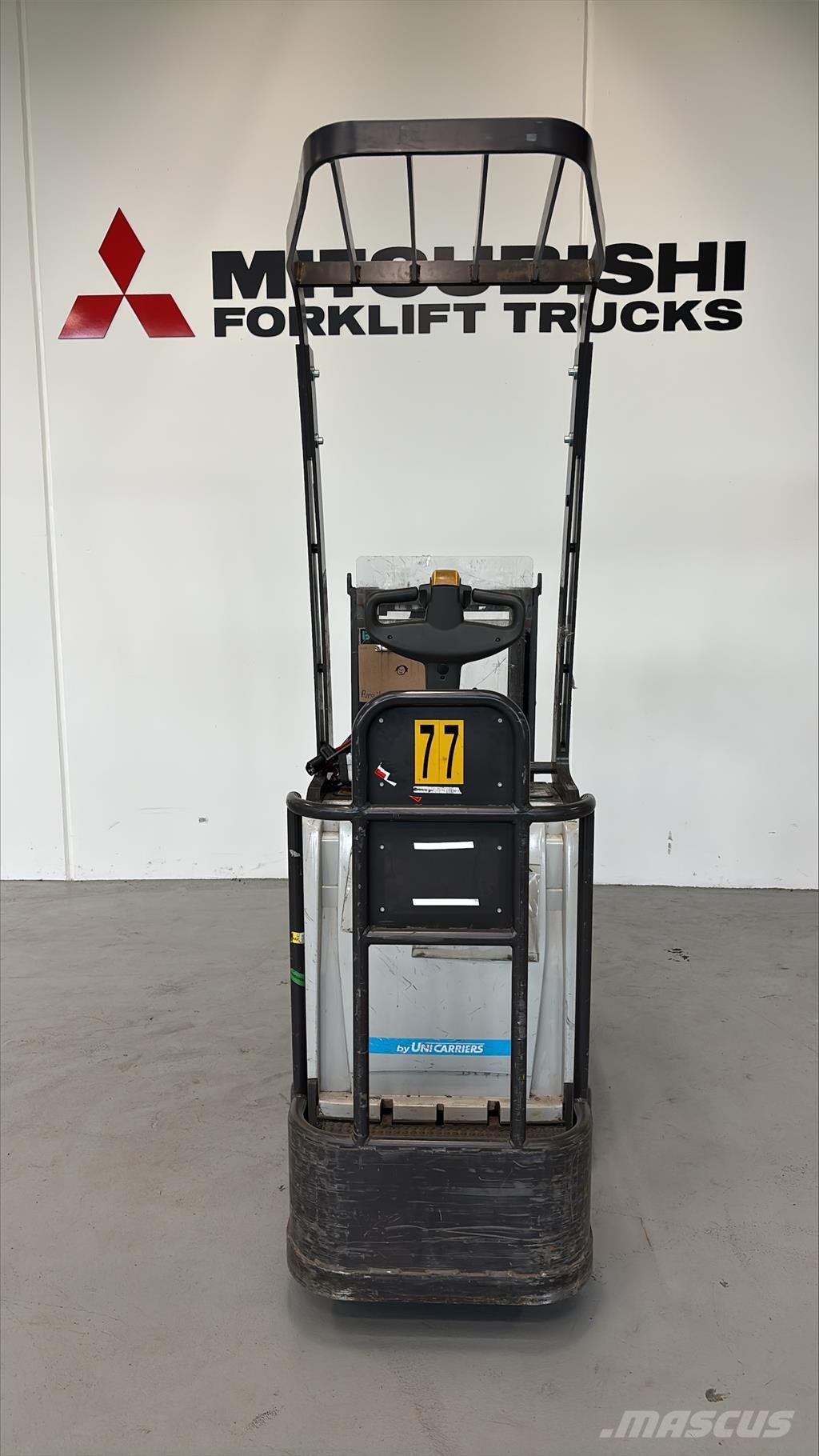 Atlet PDP200 自走式堆積機