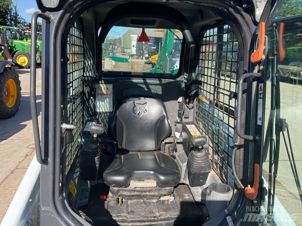 Bobcat T 450 滑移轉向裝載機