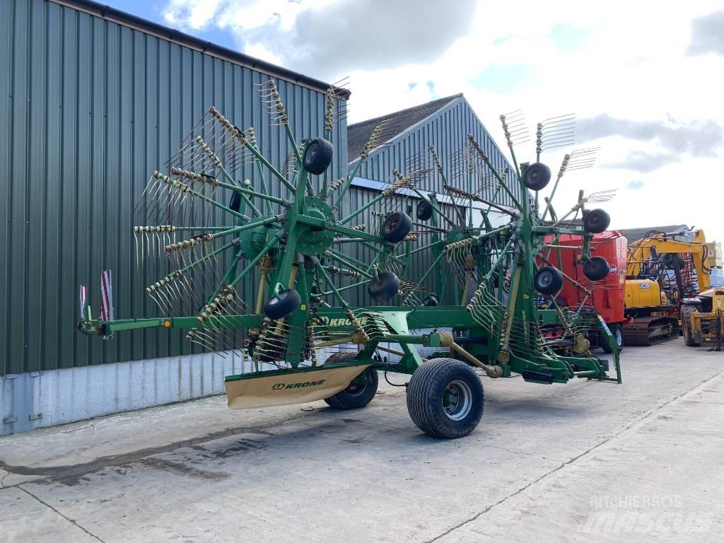 Krone Swadro 1400 耙與翻草機