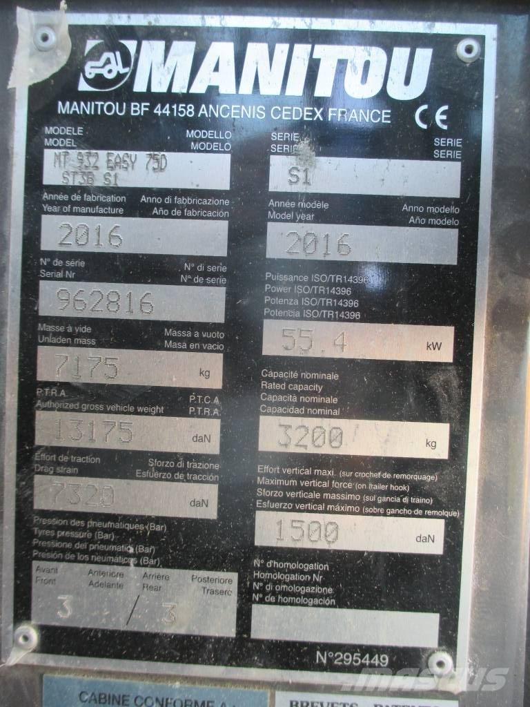 Manitou MT 932 伸縮臂操作車