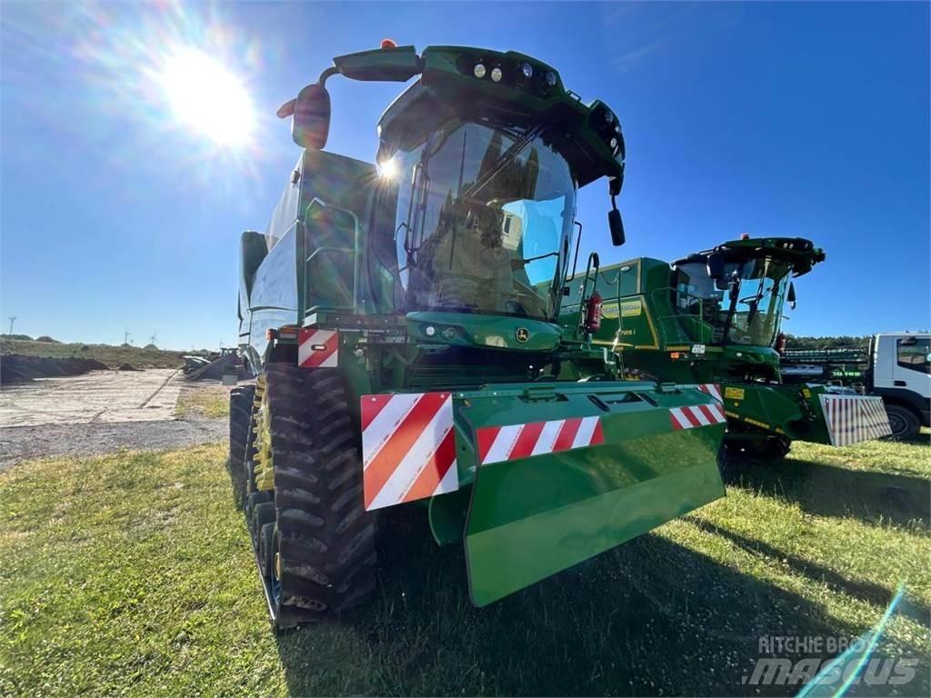 John Deere S780 聯合收穫機