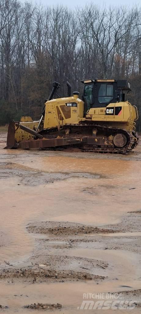 CAT D7E 履帶推土機
