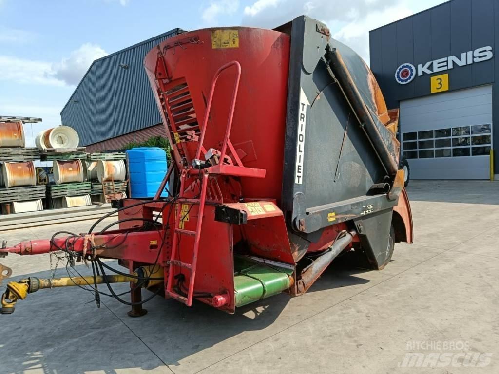 Trioliet TMS1200 混合餵料機