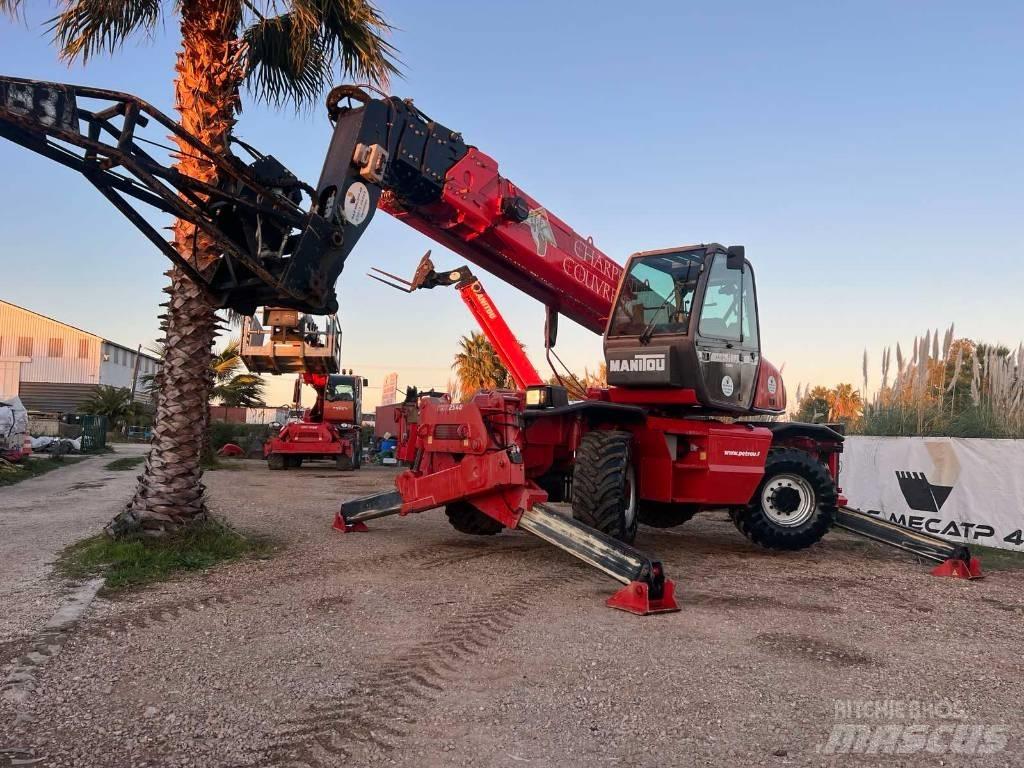 Manitou MRT 2540 伸縮臂操作車