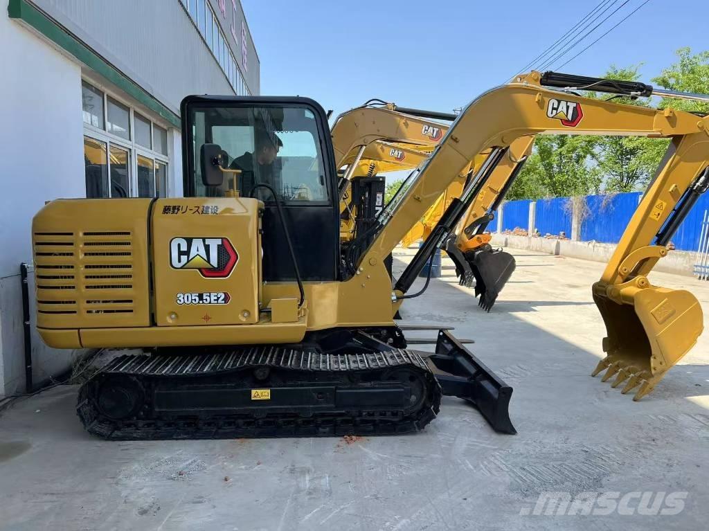 CAT 305.5E2 小型挖土機/掘鑿機<7t(小型挖掘機)